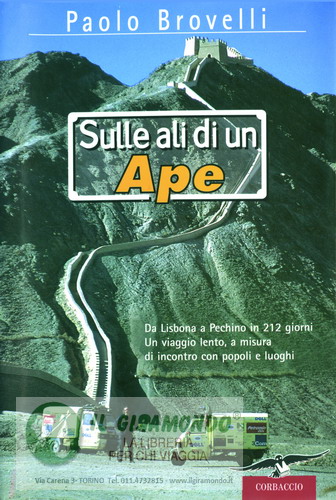 sulle-ali-ape-corbaccio.jpg